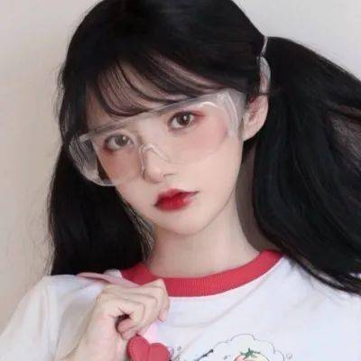 校花的贴身高手游戏变态版下载
